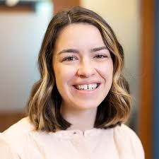 Monique Hanks's Instagram, Twitter & Facebook