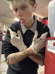 Let's see if anybody gets it. At least I crack myself up 🤣🤣🤣