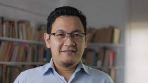 Look through examples of librarian translation in sentences, listen to pronunciation and learn grammar. Handsome Malay Guy Stock Video Footage 4k And Hd Video Clips Shutterstock