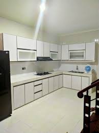Jika dapur rapi, maka aktivitas memasak semakin menyenangkan. Pembuatan Kitchen Set Depok Aura Kitchen Set Kitchen Set Murah Di Cibubur 0813 8931 6811 Call Wa