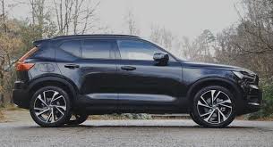 Is The Volvo Xc40 The Best Compact Suv You Can Buy Best Compact Suv Compact Suv Volvo