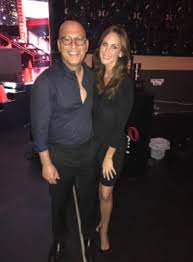 The banker featured on the usa version of deal or no deal is, like the uk, an unknown personality but is much more concealed than of the uk. The Banker Usa Deal Or No Deal Wiki Fandom