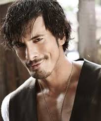 Pamper your loved one direct ''dil se'', suggests Sky (TV Snippets)