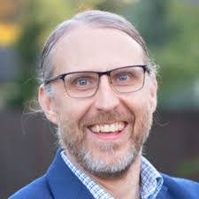 David Minger's Instagram, Twitter & Facebook