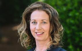 Amanda Heiden's Instagram, Twitter & Facebook