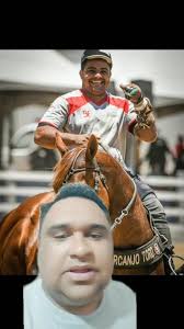 Alegrias e Memórias de Alex Araújo, Canhotinha de Ouro