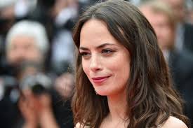 (en) bérénice bejo, su allmovie, all media network. Sacree Berenice Bejo