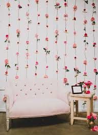 Unique Floral Design Inspiration For Spring Weddings Diy Wedding Photo Booth Photo Booth Backdrop Wedding Photo Backdrop Wedding