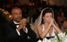 A nova paixão nacional não é mais a cerveja muito menos futebol se você quer fazer parte do esporte mais. Alexandre Pires Celebra 10 Anos De Casamento Sempre Vou Te Amar Quem Quem News