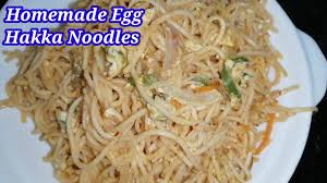 Noodles Recipe Intamil Hakka Noodles Recipe Egg Noodles Recipe How To M Noodle Recipes Egg Noodle Recipes Cooking For Beginners