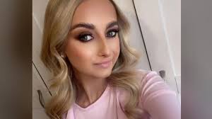 The latest mom, 26, dies after hospice decision news, videos & comments