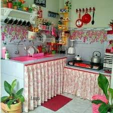 Kesan sumpek juga terhindar karena interior minimalis ini memberikan kesan luas dan ruang yang bebas bergerak dengan adanya kitchen letter l. 15 Inspirasi Gorden Kolong Dapur Minimalis Yang Cantik Di 2021 Dekorasi Rumah India Desain Desain Produk