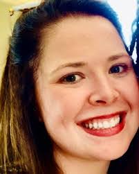 Kara Grace's Instagram, Twitter & Facebook