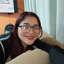 Soy un crayón roto que colorea bonito. 💕 Créditos: @kc.ilustracion