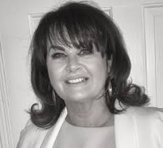 Dee Corcoran's Instagram, Twitter & Facebook