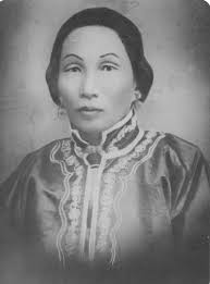 This is my great grandmother Tong Yuan. She was born in 1866 in the village  of Jik Goo Hung, Dongguan county, Canton. Her parents were poor vegetable  sellers and the family lived