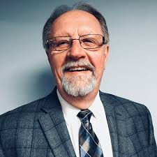 Ken Turner's Instagram, Twitter & Facebook