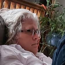 Michelle McEachern (@mdmceachern)