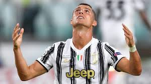 The club joined the italian football championship in 1900. Cristiano Ronaldo Und Juventus Turin Scheitern An Olympique Lyon Eurosport