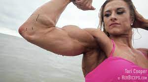 Her Biceps - Female Muscle Videos - HerBiceps+