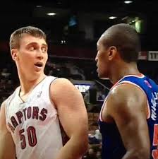 Tyler Hansbrough And Metta World Peace Ron Artest Nba Funny Funny Nba Memes New York Knicks