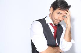 His birth name is eugenio gonzález derbez and she is currently 59 years old. Eugenio Derbez Protagonizara Acapulco La Nueva Serie De Apple Tv