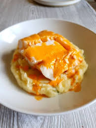 Cabillaud Creme De Chorizo Et Ecrase De Pommes De Terre Au Menu Du Jour En 2020 Creme De Chorizo Recettes De Cuisine Dos De Cabillaud