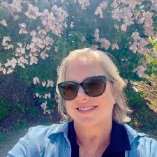 Should I be concerned about mosquitoes in Italy while traveling with NCL?