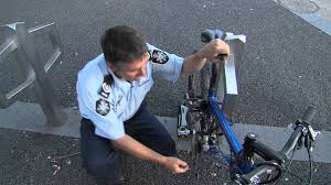 Mar 10, 2008 · i finally get to take sue to bed. Lock It Or Lose It Australian Capital Territory Policing