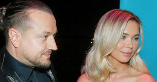 W takich warunkach będą mieszkali Sandra Kubicka i Baron. Jak w pałacu