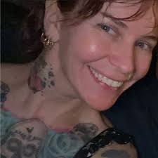 Show me your beautiful faces selfie sunday 😍