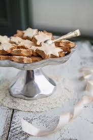 Zimt Mandel Sterne Mit Zuckerglasur Rezept Zimt Mandeln Weihnachtsrezepte Lebensmittel Essen