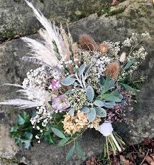 We also sell do it yourself bunches for you to arrange at home in your own vessel. Crispy Delights The Resurgence Of Dried Flowers