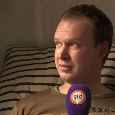 Timothy wordt na shovelaanval nog steeds schreeuwend wakker