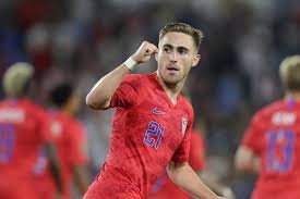 Abd ve yeni zelanda uyruklu 1.80 boyundaki oyuncu, kariyerine melville united takımı alt yapısında. Tyler Boyd Usmnt Players Us Soccer Players