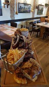 Es beherbergt die rüden saal, das restaurant im gotischen saal sie möchten einen anlass im historischen haus zum rüden planen? Wie Zuhause Home Facebook