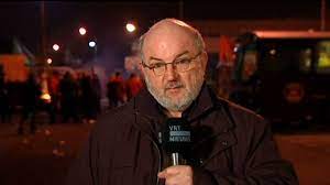38 experten van vrt nieuws verzamelden er om aanwezigen de nodige kennis en inzichten te brengen voor 2017. Vrt Journalist Chris De Nijs Wint Wablieft Prijs 2017 Voor Duidelijke Taal De Morgen