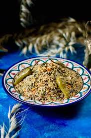 Rouz Jerbi Riz Djerbien Recette Traditionnelle Djerbienne 196 Flavors En 2020 Riz Djerbien Nourriture Tunisienne Cuisine Mediterraneenne