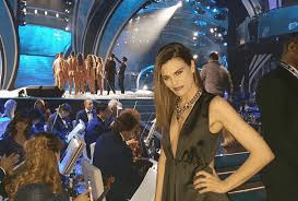 Detto fatto, condotto da bianca guaccero, per la terza volta al timone della trasmissione, ripartirà il 26 ottobre su rai 2. Sanremo Bianca Guaccero Ultime Notizie Flash