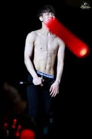 Ikoncert Abs Songyunhyeong Yunhyeong Kpop Idol Ikoncert Ikon Selebritas Otot Perut Suami