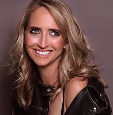The respected reporter swiftly turned from the her knowledge, experience, and warm and welcoming personality have been a part of female sports presenting for a long time,. Kiri Bloore Tv Presenter And Broadcast Journalist