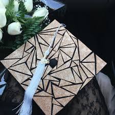 Since graduation is such a special occasion that should be properly commemorated, let's decorate the graduation caps to make excellent crafts for pure joy and artful fun for this special event. 45 Best Graduation Cap Ideas For 2020 Grads Shutterfly
