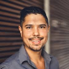 Wie cool wäre es, wenn du mit deinem Lieblingscharakter aus Filmen, Büchern  oder Videospielen sprechen und alles mögliche fragen könntest?