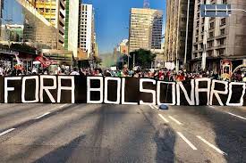 May 29, 2021 · a manifestação contra o presidente jair bolsonaro foi encerrada com bombas de gás lacrimogêneo, tiros de balas de borracha e correria nas ruas do centro do recife neste sábado (29). Manifestacoes Contra Bolsonaro Tomam As Ruas Do Brasil E Do Mundo