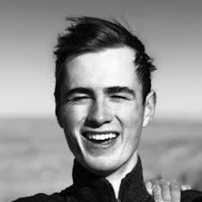 Excited to share that I've started a new role as an editorial assistant at  Penguin Random House! I'm working in the Crown and Crown Currency imprints,  part of PRH's Crown Publishing Group,