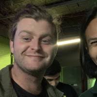 80+ perfiles de «Mealey»