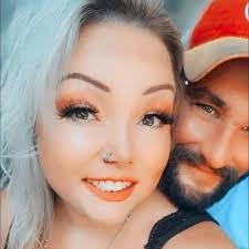 Renee Spellman's Instagram, Twitter & Facebook