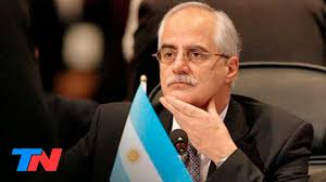 Jorge enrique taiana (geboren 31 mei 1950) is een argentijnse politicus van de justitiële partij , voormalig minister van buitenlandse zaken in de. Jorge Taiana Comparo La Puja Por Los Fondos De La Ciudad Con Un Caso De Violencia De Genero Youtube