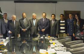 De su familia, un día reunió a los cerca de 400 que la agencia tiene diseminados por el país, y les pidió que escribieran en un papel sus nombres, sus cargos, el sueldo que estaban devengando y. Jean Claude Bessudo Jeanclaude Gic Twitter