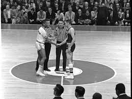 An interview with Les Hunter